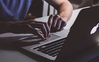 爱游戏中国官方网站平台-_青少年运动会：培养未来体育明星_，青少年体育运动员